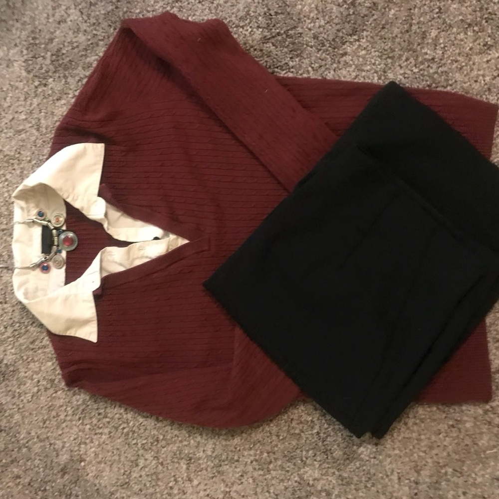 Maroon sweater